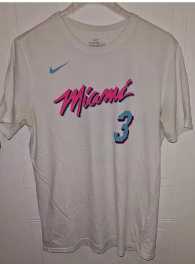 Men's Custom Miami Heat White T-Shirt,We sell and wholesale Men's Custom Miami Heat White T-Shirt on line form chian!